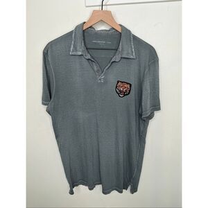 John Varvatos Tiger Patch Shirt | Large in Gray